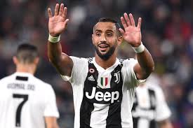 بينما يدخل فريق الدحيل القطري مواجهة الهلال بعد فوزه في مباراة الجولة الأولى على فريق استقلال طهران الإيراني بثلاثية نظيفة، تقدّم الوافد الجديد المغربي مهدي بن عطية بالهدف الأول في الدقيقة 56 قبل أن يضيف يوسف العربي الهدف الثاني في الدقيقة 73. ØªÙØ§ØµÙŠÙ„ Ø¹Ù‚Ø¯ Ù…Ù‡Ø¯ÙŠ Ø¨Ù† Ø¹Ø·ÙŠØ© Ù…Ø¹ Ø§Ù„Ø¯Ø­ÙŠÙ„ Ø§Ù„Ù‚Ø·Ø±ÙŠ ÙƒÙˆØ±Ø©