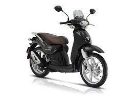 Scarabeo 50 nero in vendita in accessori moto: Scarabeo 50 2t Classic Rubei