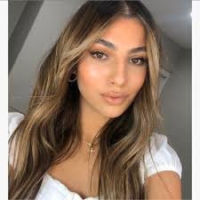 Michelle Mariscal's Instagram, Twitter & Facebook