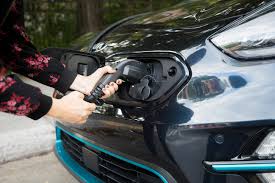 Deux des avantages de la voiture électriques sont nombreux : Voitures Electriques Des Mesures Additionnelles Necessaires Pour Atteindre Les Objectifs D Ottawa La Presse