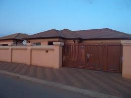 Travel guide resource for your visit to vosloorus. 4 Bedroom House For Sale For Sale In Vosloorus Home Sell