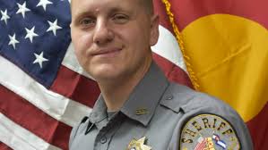 Deputy uses patrol car to stop wrong-way driver from striking motorists