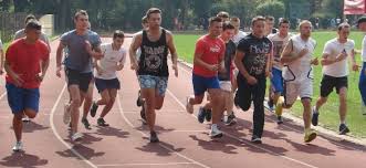 Ministerul afacerilor interne a anunțat că scoate la concurs, pentru luna ianuarie 2018, 1.600 de locuri pentru agenţi de poliţie, 700 pentru subofiţeri jandarmi, 300 pentru subofiţeri pompieri şi 280 pentru poliţişti de frontieră. Traseu Practico Aplicativ Pentru Admiterea La Ècolile De PoliÈie Organizarea Èi DesfÄÈurarea Probei