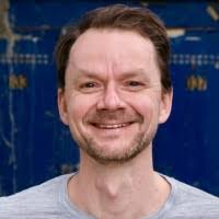 Daniel Hutter's Instagram, Twitter & Facebook