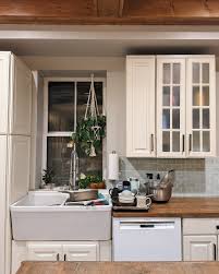 There's 2 kinds of people out there-...