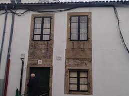 Inmueble de 341 m² con 8 habitaciones y 3 baños ubicado en la calle preguntorio, santiago de compostela (a coruña). Comprar Casas Y Pisos En Santiago De Compostela