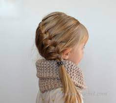 If she's already gotten her fall haircut (inspired by the latest fall hair trends). Love This Little Girl S Hair Cute Little Girl Hairstyles Girl Hair Dos Toddler Hair Clips