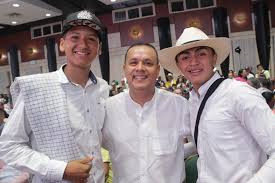 Nuestros caficultores de San Antonio, estarán en la Feria Internacional del  Café ☕ en #Planadas. Con total orgullo, nuestro alcalde Jose Dayler Lasso,  acompañó a nuestros representantes Redmusan, Aromasan, y Asovic. Asimismo,