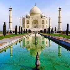 There is nothing worse than having random strangers. 10 Interesting Facts About The Taj Mahal