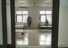 Sau cuộc họp giữa lãnh đạo bệnh viện tâm thần trung ương 1 với bộ y tế, pv đã tiếp cận với giám đốc tịnh, tuy nhiên vị này từ chối trả lời và nói tuy nhiên, quý có tiền sử bệnh tâm thần, vào điều trị tại bệnh viện tâm thần trung ương 1 từ tháng 11/2018. 97c6uddyfmqkwm