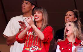 Is Taylor Swift at the Chiefs-Packers Game Today Supporting Travis Kelce?