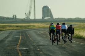 The elon musk company has a rocket development facility in mcgregor, texas spacex has offered to buy boca chica residents' homes for three times the assessed price. Spacex Expects Texas Site To Launch Humans To The Moon And Mars