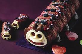 7 in 2017, marks and spencer launched a colin the caterpillar wedding cake range. Colin The Caterpillar Has Had A Ghostly Makeover In Time For Halloween London Evening Standard Evening Standard