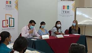 El tribunal electoral departamental (ted) de la paz sorteó hoy a 56.148 personas para que sean jurados electorales en el balotaje del próximo el presidente del tribunal electoral departamental (ted) de santa cruz, saul paniagua, lamentó la quema de ánforas en el municipio de colpa bélgica. El Tse Y El Ted Santa Cruz Capacitan A Mujeres Indigenas Que Conformaran Un Grupo De Observacion Electoral La Razon Noticias De Bolivia Y El Mundo