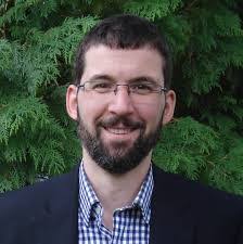 Alex Riemer's Instagram, Twitter & Facebook