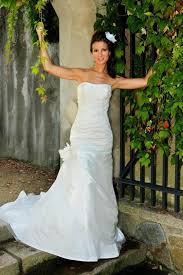 Der ultimative guide für eure hochzeitskleider. Gunstige Brautkleider In Berlin Brautoutlet Berlin