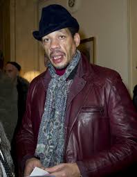 Didier morville, better known by his stage name joeystarr with additional aliases as jaguar gorgone and double r, is a. Joey Starr Arrete En Belgique Elle