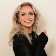 Jade Rivera-McFarlin supports bilingual health care at the Gándara Center