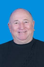 hi I want to play football for fun in bali tell me if you know place or  community for that !