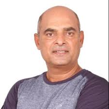 We still go out every day": Stories of Physical Education in Sweden