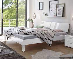 Bett 180x200 cm doppelbett aditio weiß hochglanz bettensystem inkl. Attraktives Designerbett Mit Weisser Hochglanz Oberflache Wayne