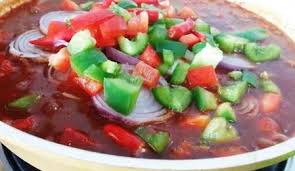 Selain mengolahnya menjadi masak merah, saya juga membuat daging tumis teriyaki, sisanya digoreng dengan campuran bawang. Resepi Daging Masak Merah Ala Thai Sedap