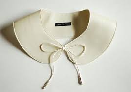Detachable Peter Pan Collar To Spice Up A Plain Top This Brings Back Memories Collars For Women Collars Diy Collars