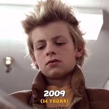 Daniella Lynch's Instagram, Twitter & Facebook