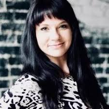 Rochelle Nickerson's Instagram, Twitter & Facebook