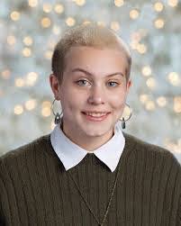 Heidi Merchant's Instagram, Twitter & Facebook