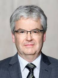 Partnerinnen & Partner