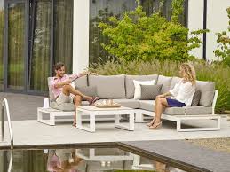 mallorca loungeset wit khaki mallorca tuin loungeset vierkante salontafels