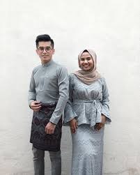 Dibintangi oleh nafiz muaz, uqasha senrose, yusuf bahrin dan elly mazlein. Identiti Tradisi Tidak Terusik Ini 5 Jenama Baju Melayu 2019 Pilihan Glam Lelaki Page 3 Of 6 Glam Lelaki