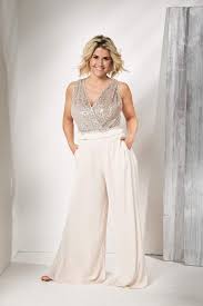 Find beatrice egli stock photos in hd and millions of other editorial images in the shutterstock collection. Beatrice Egli On The Set Of A Photoshoot 2019 Hawtcelebs