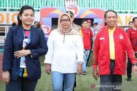 Skhole, scola, scolae atau skhola yang memiliki arti: Profil Sekolah