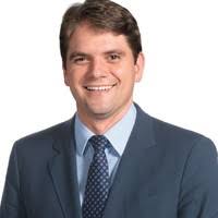 300+ perfis com “Ely”