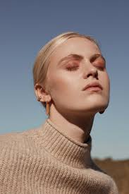 Collection LUNA : Des bijoux uniques à l'élégance minimaliste