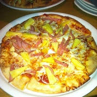 An outdoor pool is available. California Pizza Kitchen Studio City 20 Tips