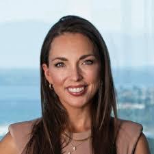 Erin Harper's Instagram, Twitter & Facebook