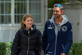 After long years of dating the billionaire's daughter confirmed her engagement. La Fille Ainee De Bill Gates S Est Fiancee Avec Le Cavalier Nayel Nassar