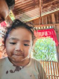 Bring me cute picture ng anak mo yung naka smile 🥰 Prize: 2000 pang  jollibee nia ulit