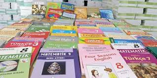 Özellikle vatan ve aşk şiirleri ile sevilen şairlerden biri olan. Ders Kitaplari Sadelestirilecek Ahmed Arif Heykel Necip Fazil Abidin Dino Ile Anlatilacak