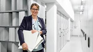 We're like a bank within a professional services firm. Die Neue Leichtigkeit
