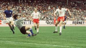 Polscy kibice mogli sobie wiele obiecywać po wyjeździe reprezentacji na niemiecki mundial. Retro Tvp Polska Wlochy 2 1 Ms 1974 Sport Tvp Pl