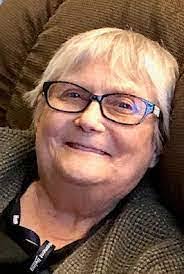 Lori Rieder's Instagram, Twitter & Facebook