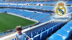 Real Madrid Stadium Santiago Bernabeu Tour 1 Family Fun Trip Youtube