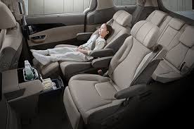 2021 Kia Carnival Now With A Futuristic And More Versatile Interior Autodeal