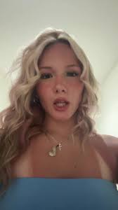 How Old Is Lucie Noelle