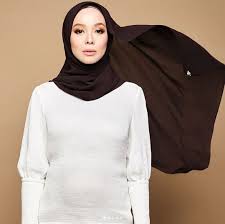 Following the celebration of prophet muhammad's birthday yesterday (29th october 2020), vivy. Kenapa Marah Sangat Curi Hak Orang Tak Salah Ke Netizen Sokong Vivy Yusof Fokus Cari Infonet