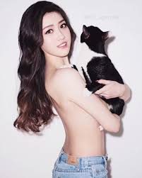 E奶全洩凱琪K7「ω型內衣飽滿2顆」超晃- 素人正妹- JKF 捷克論壇